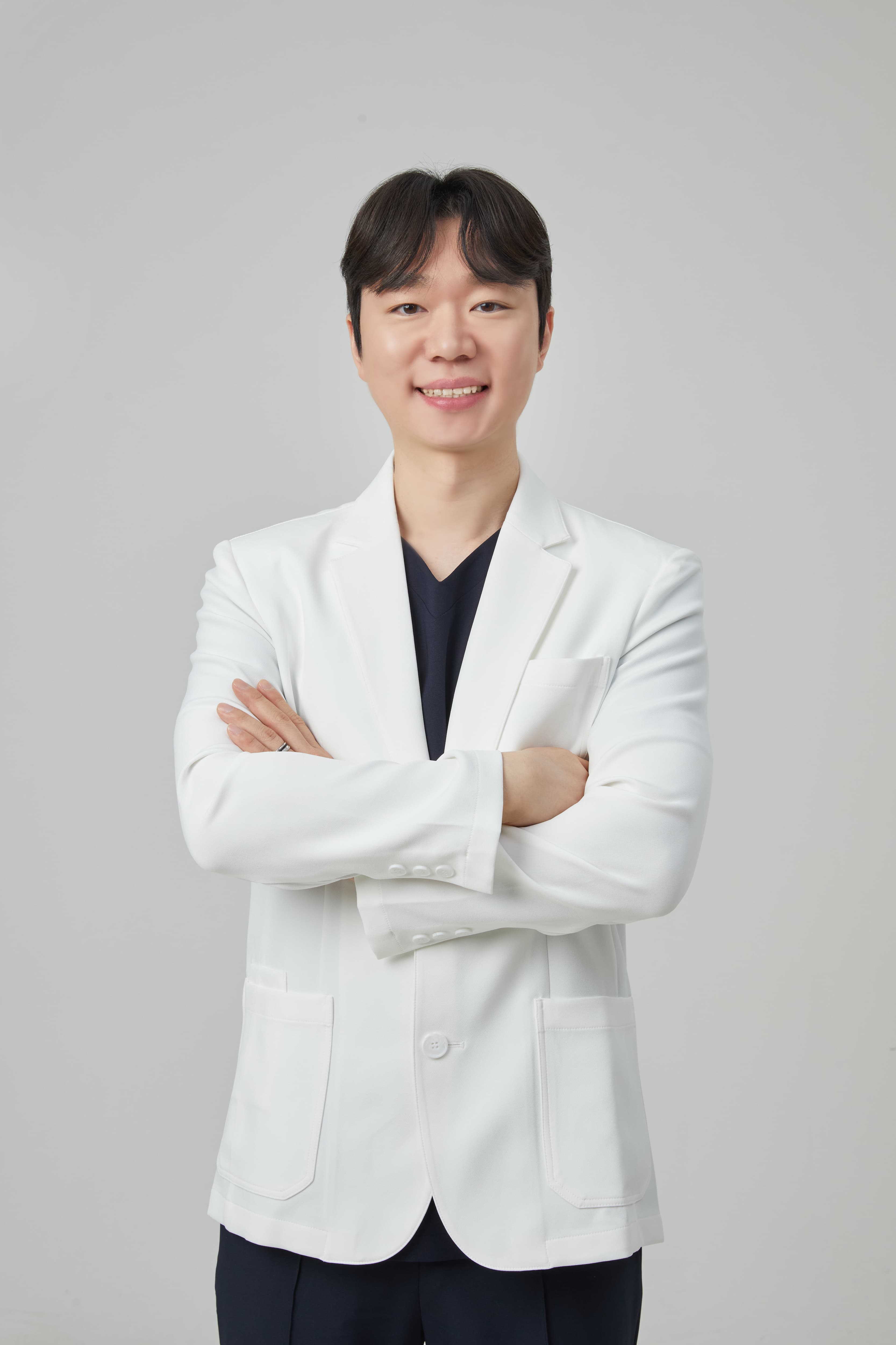 Ким Мин Сок Ерөнхий эмч